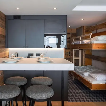 Cosy Montagne Pour 4 Pers, Renove Et Bien Equipe - Fr-1-637-90 Appartamento Val Thorens